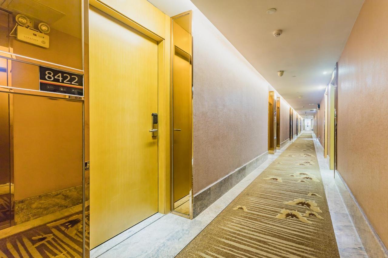 Super 8 Hotel Select Guangzhou Railway Station Xicun Subway Station Екстер'єр фото