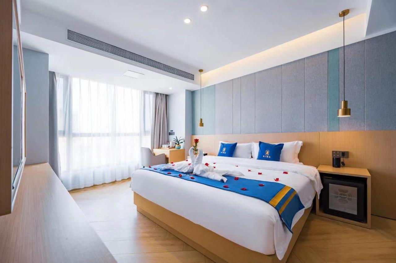 Super 8 Hotel Select Guangzhou Railway Station Xicun Subway Station Екстер'єр фото